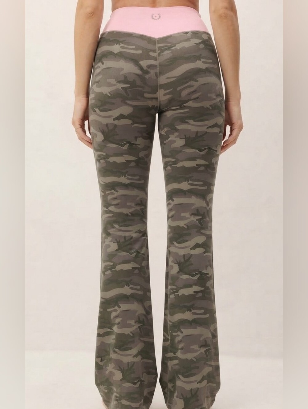PINK Victoria’s Secret Camo Foldover Flare Yoga Pants S Pink Waistband Logo